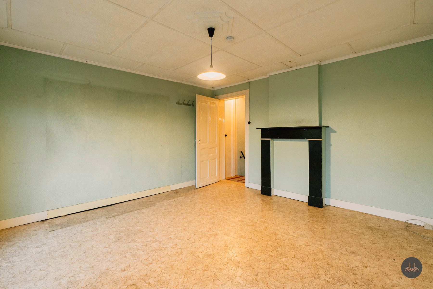 Renovatiewoning op knap perceel foto 18