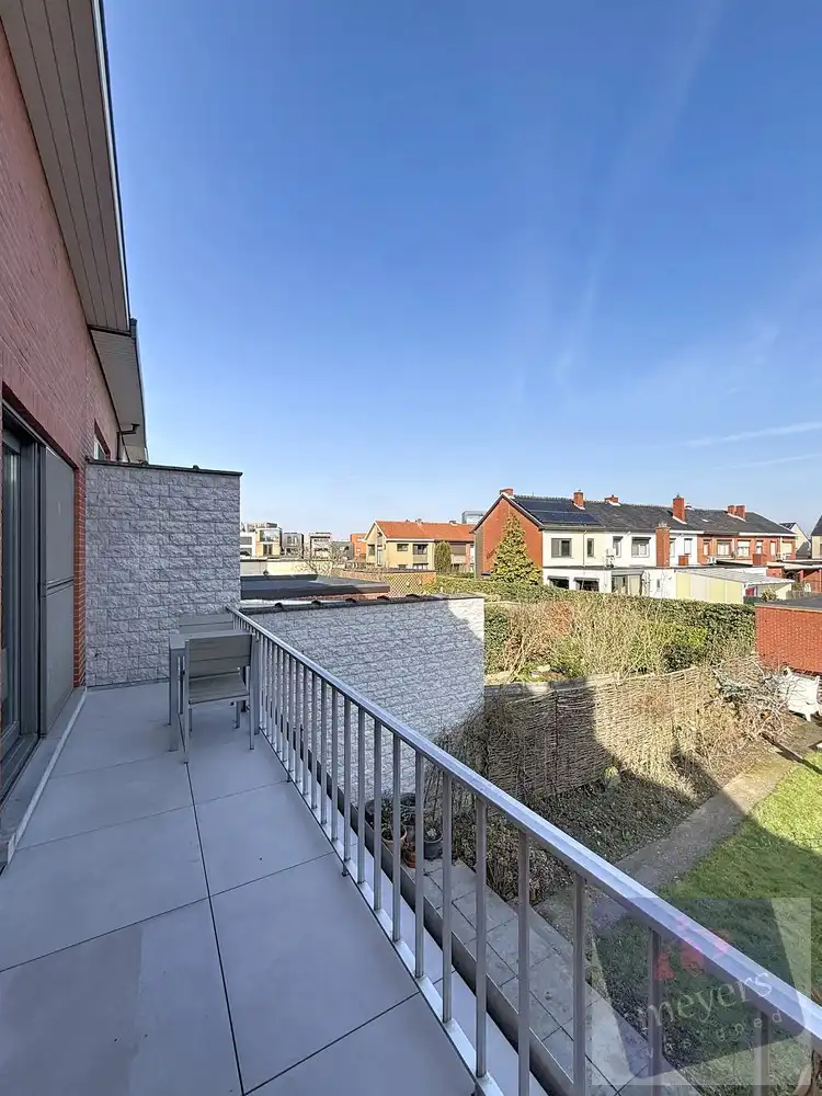 Bel-étagewoning met garage, terras en tuin op toplocatie in Hasselt foto 14