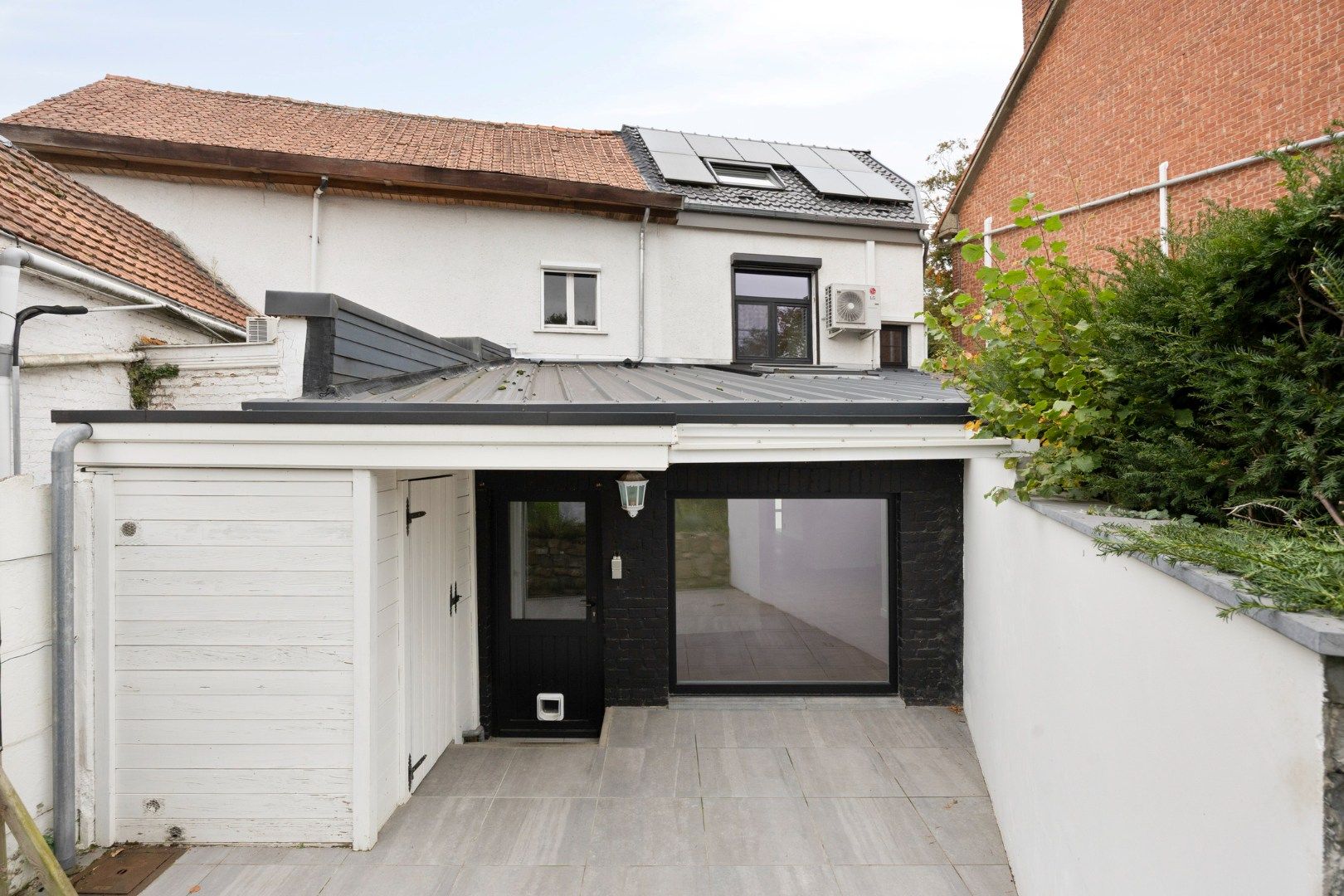Recent gerenoveerde woning met 3 slaapkamers en prachtige tuin - EPC 141 kWh/m² - bewoonbare oppervlakte 137 m²         foto 28