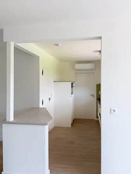 GERENOVEERDE WONING TE HUUR foto 5