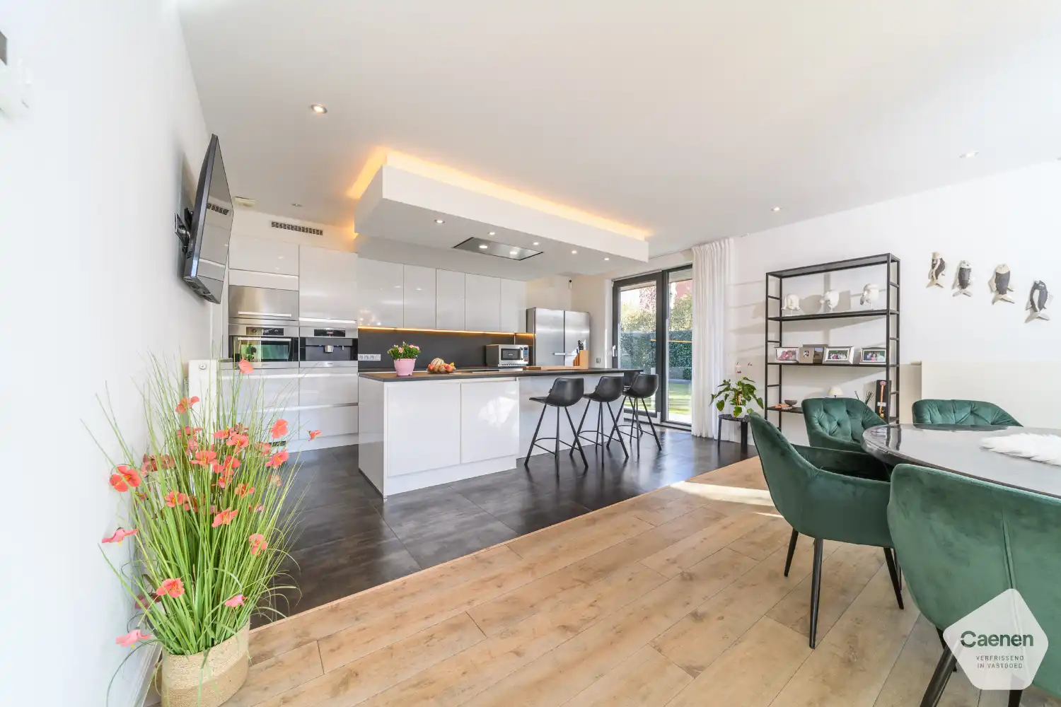 Moderne, energiezuinige villa met hoogwaardige afwerking op een mooi perceel in Sint-Idesbald foto 8