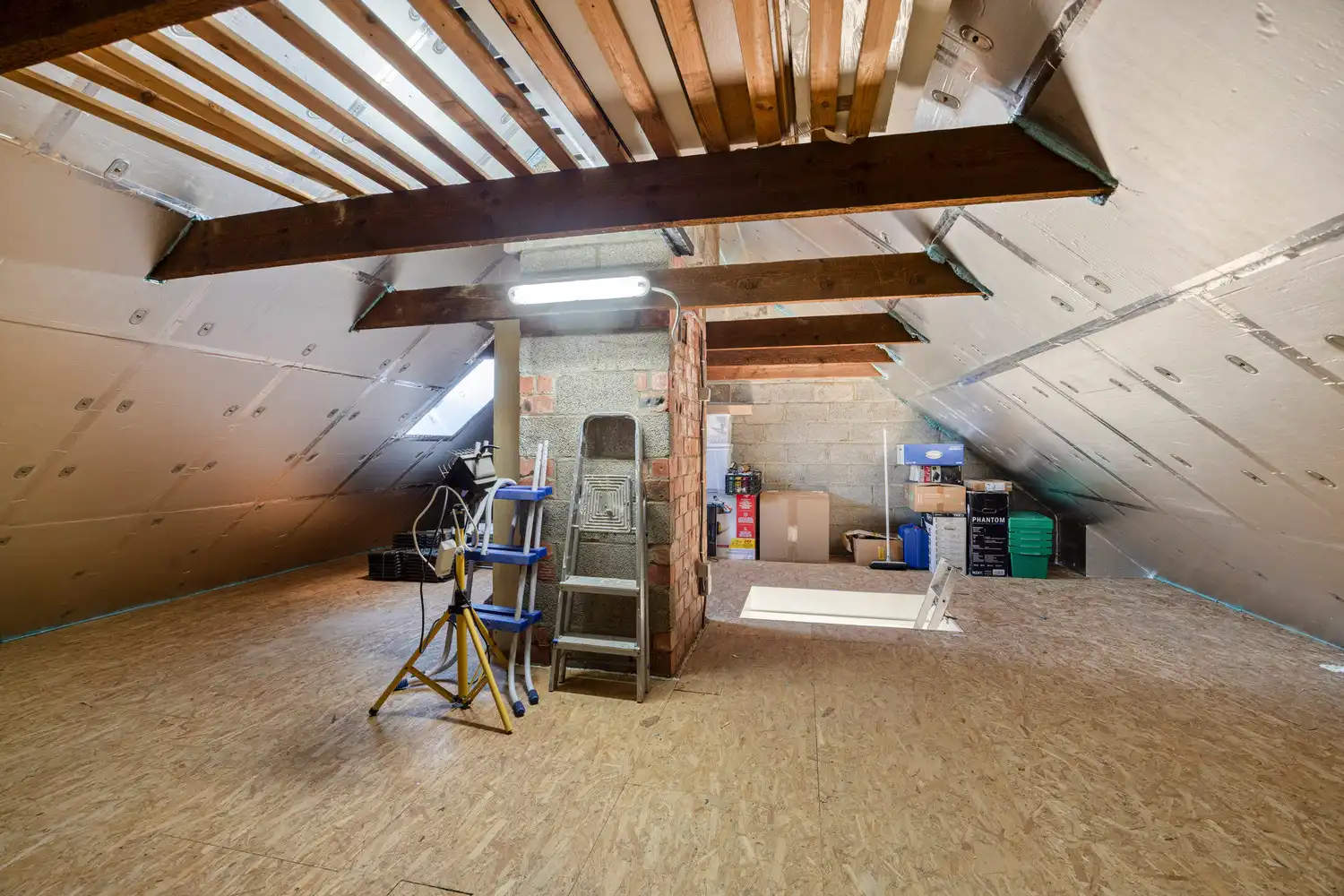 INSTAPKLARE, ENERGIEZUINIGE WONING NABIJ HET CENTRUM VAN DIEST! foto 26