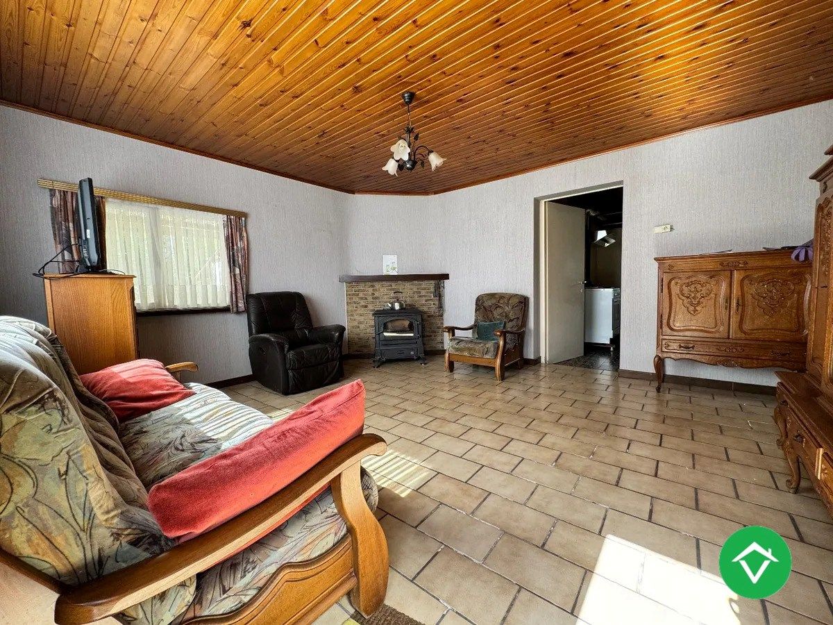 Woning met 3 slaapkamers tuin en garage te Gistel foto 6