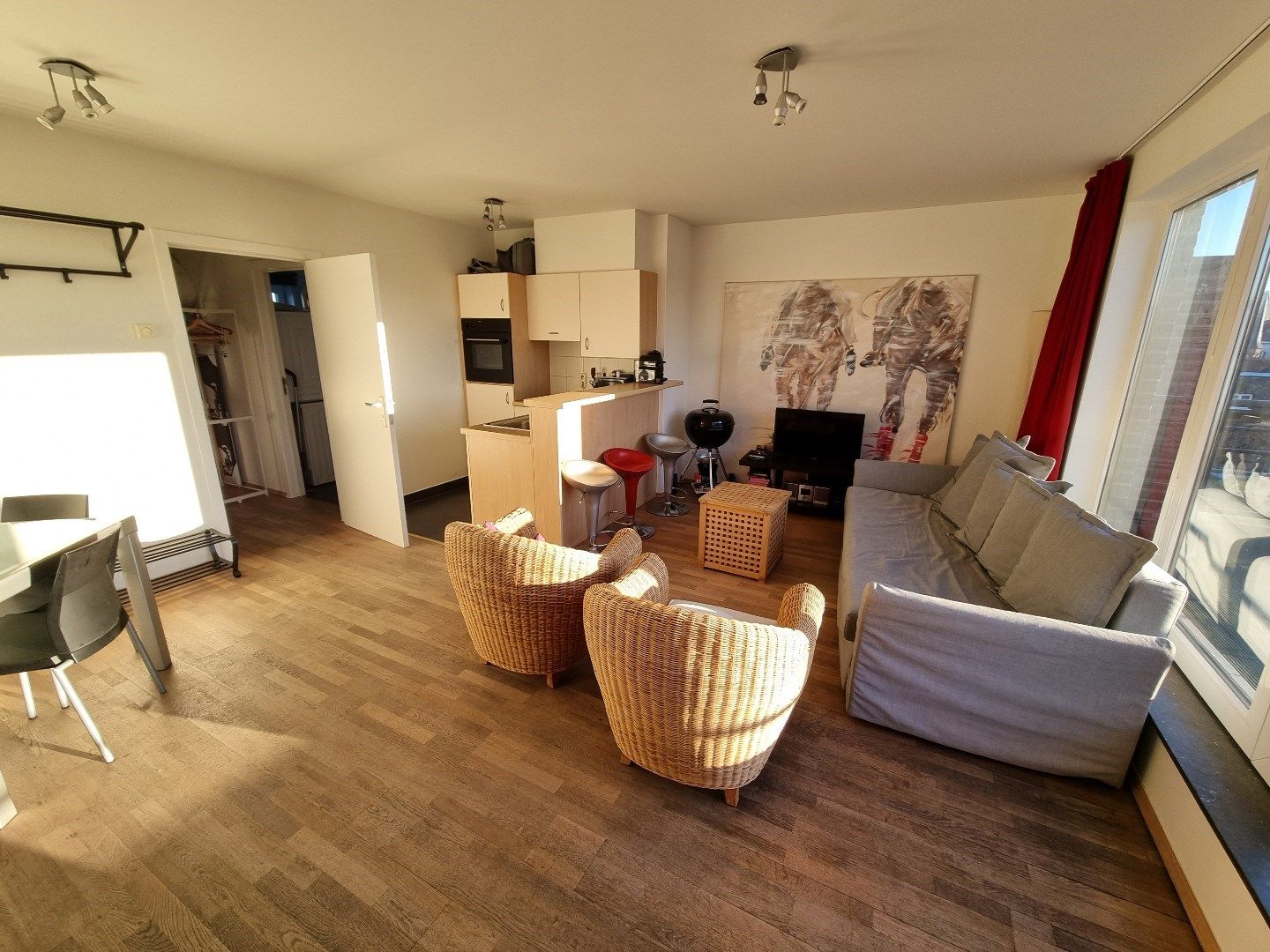 Leuk dakappartement met 1 slaapkamer  foto 2