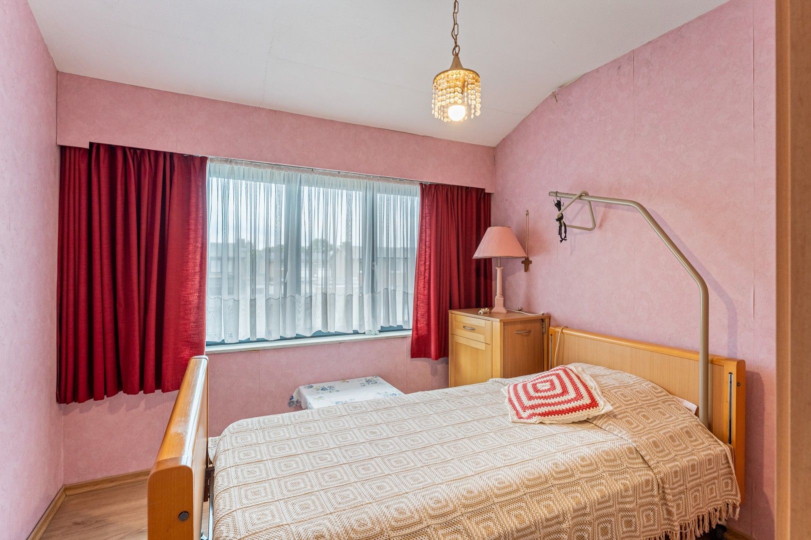 🏡 Te koop – Instapklare, goed onderhouden woning met 3 slaapkamers in Heusden-Zolder foto 6