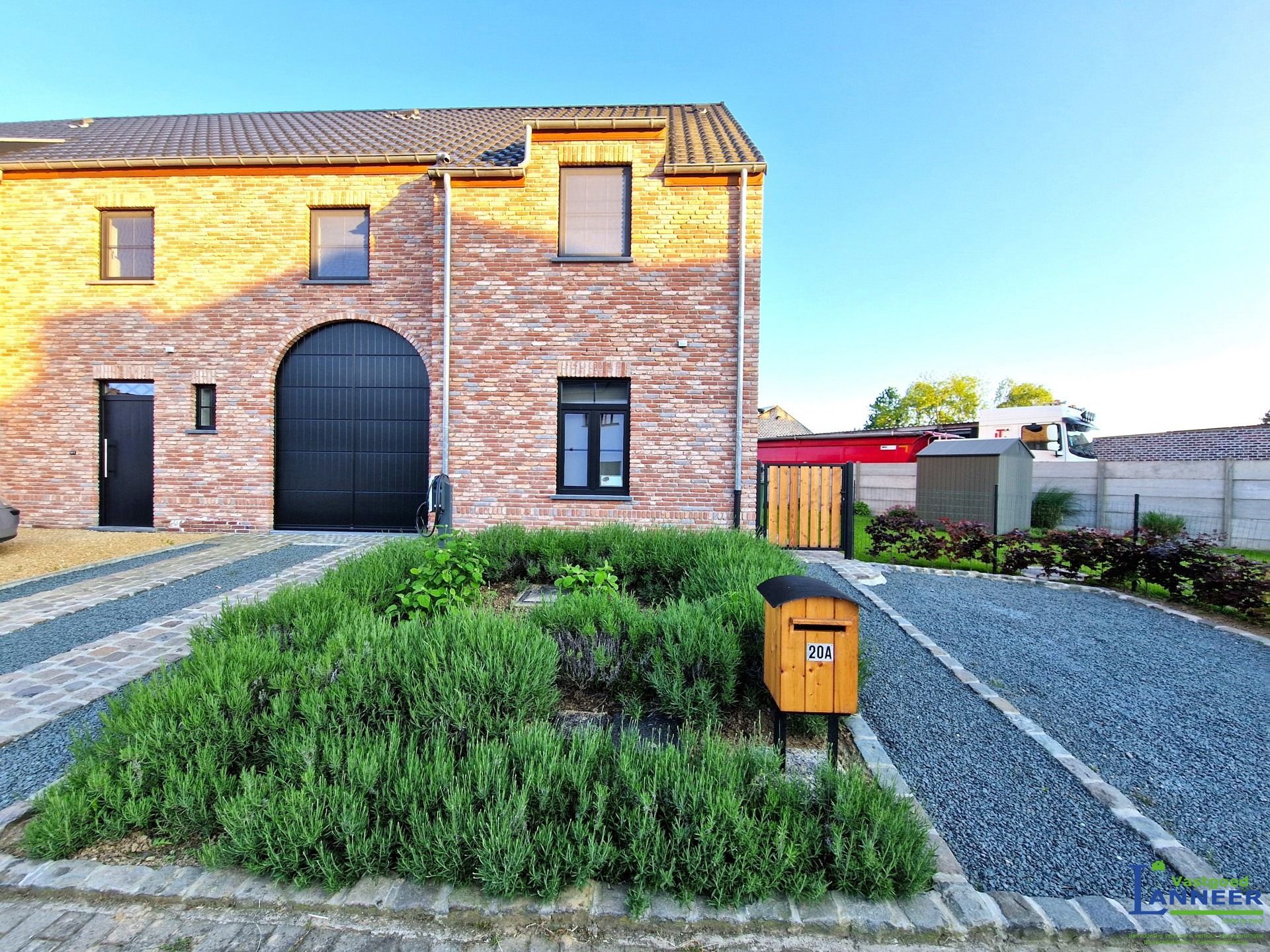 Woning met 3 slaapkamers te vollezele foto 1