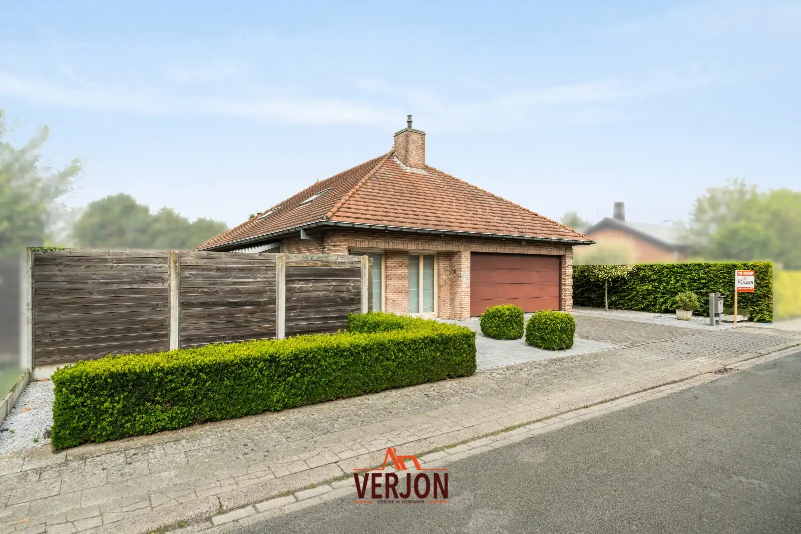Villa met 4 slaapkamers en dubbele garage in een doodlopende straat te koop in Izegem! foto 26