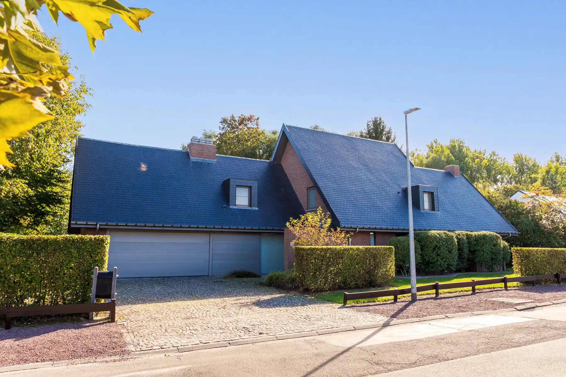 Hoofdfoto van de publicatie: Subliem wonen in een rustige villabuurt te Hamme (Merchtem)