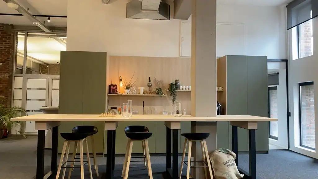 Recent ingerichte loftkantoren te koop in Kortrijk foto 17