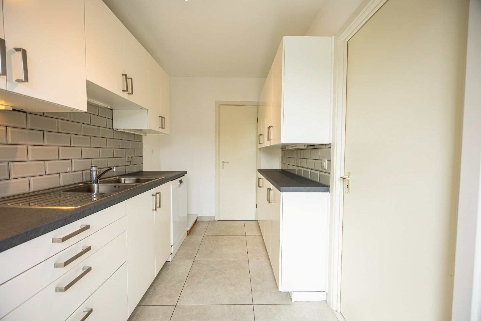 Gerenoveerd energiezuinig app 2 slpks + garagebox  foto 4