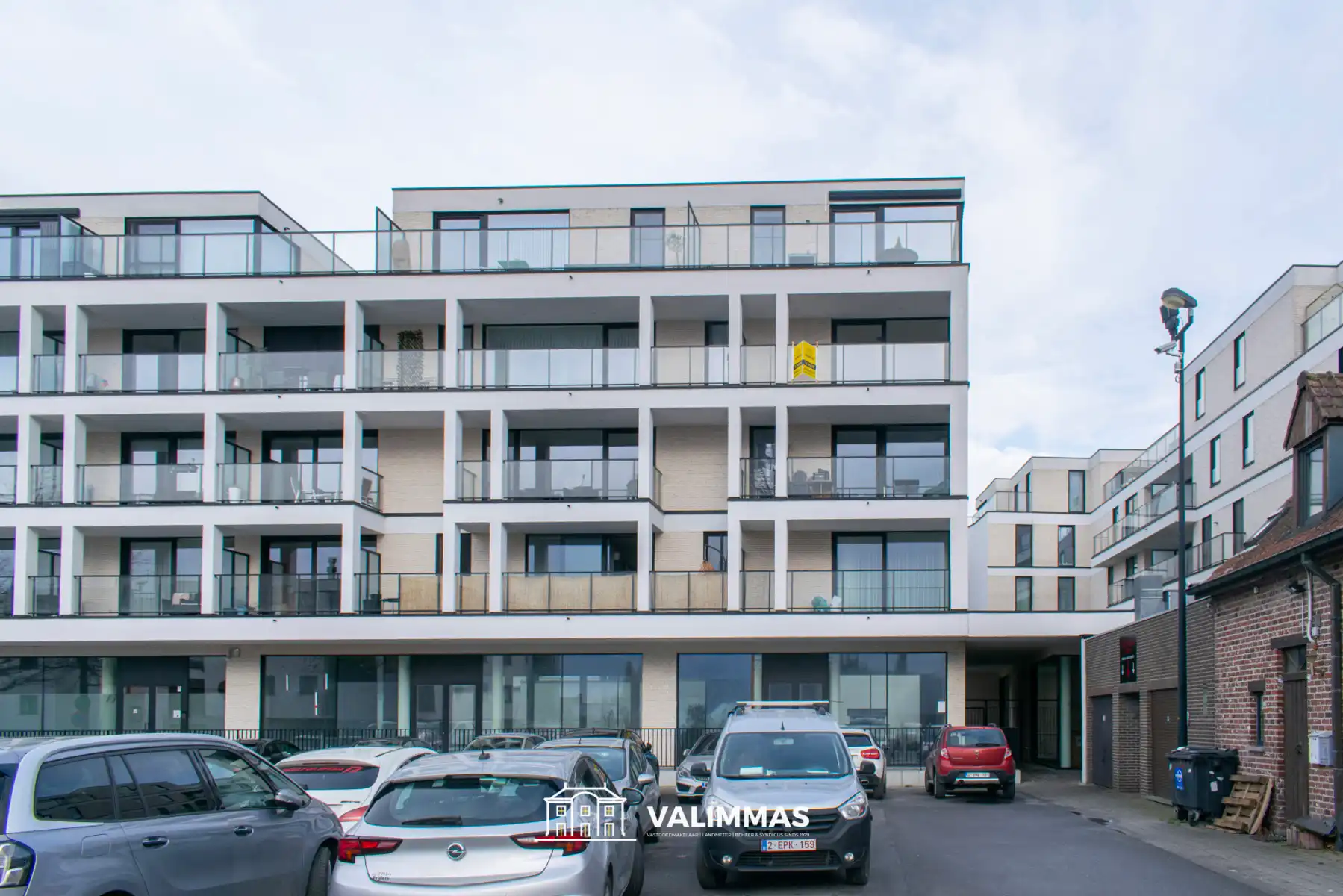 Energiezuinig hoekappartement met terras, kelder & garage... foto 2