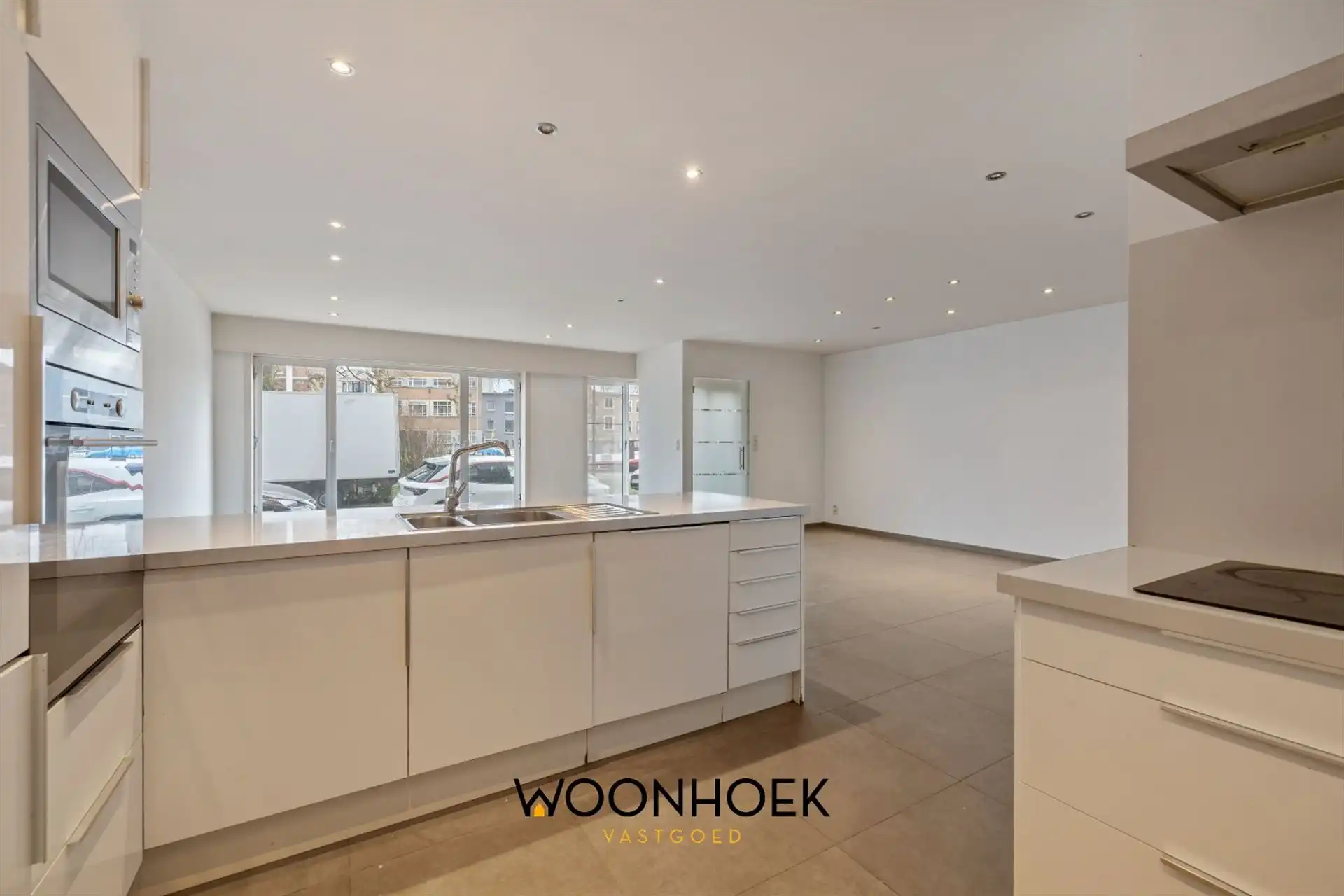 Gelijkvloers wonen met uitzicht op het water foto 13