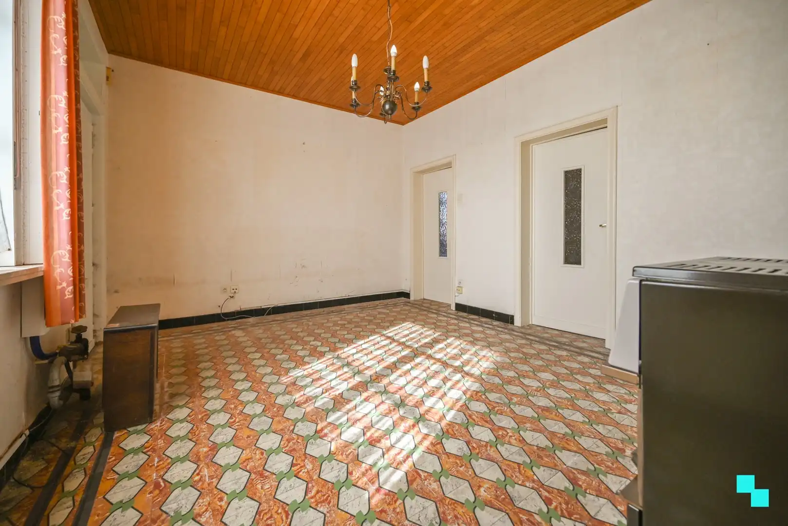 Te renoveren woonst landelijk gelegen tussen Izegem en Ardooie foto 13