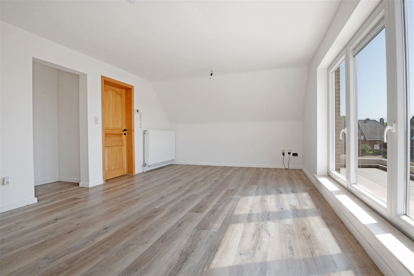 Instapklaar duplex-appartement te Oudenhove!  foto 7