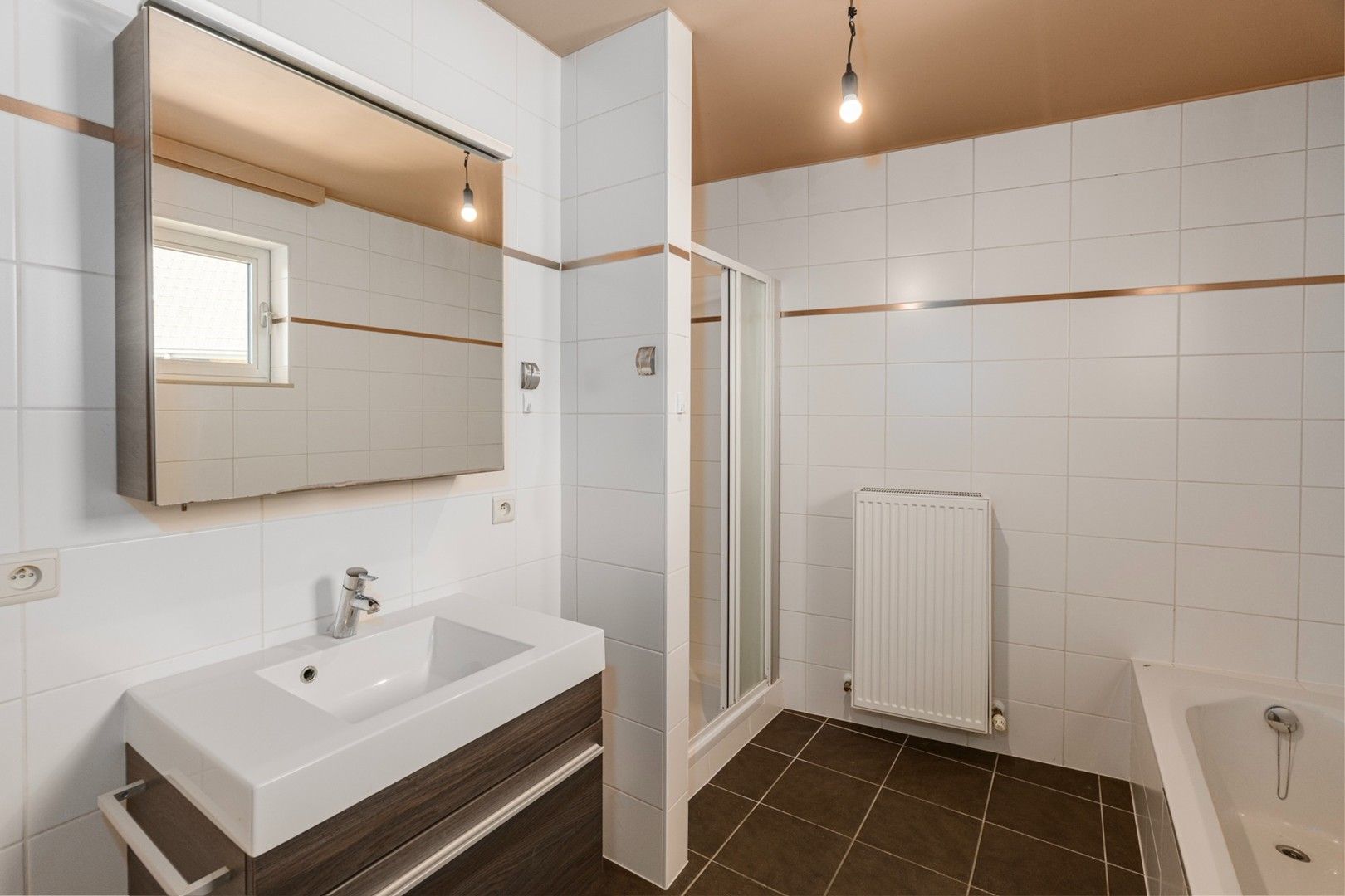 Instapklare appartement met 2 slaapkamers foto 7