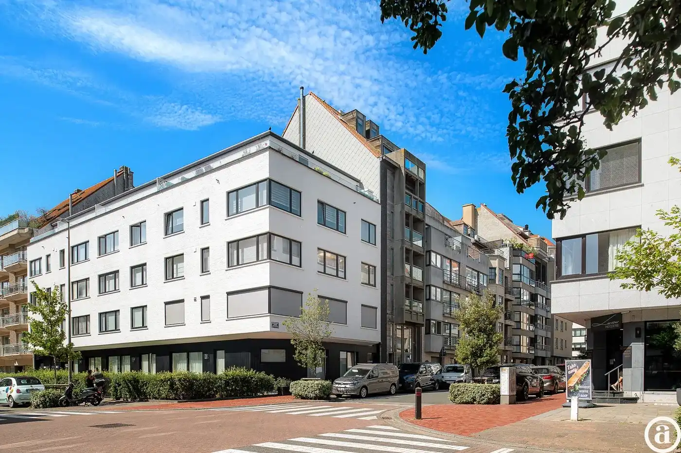 Modern appartement met 2 slaapkamers op centrale ligging.  foto {{pictureIndex}}