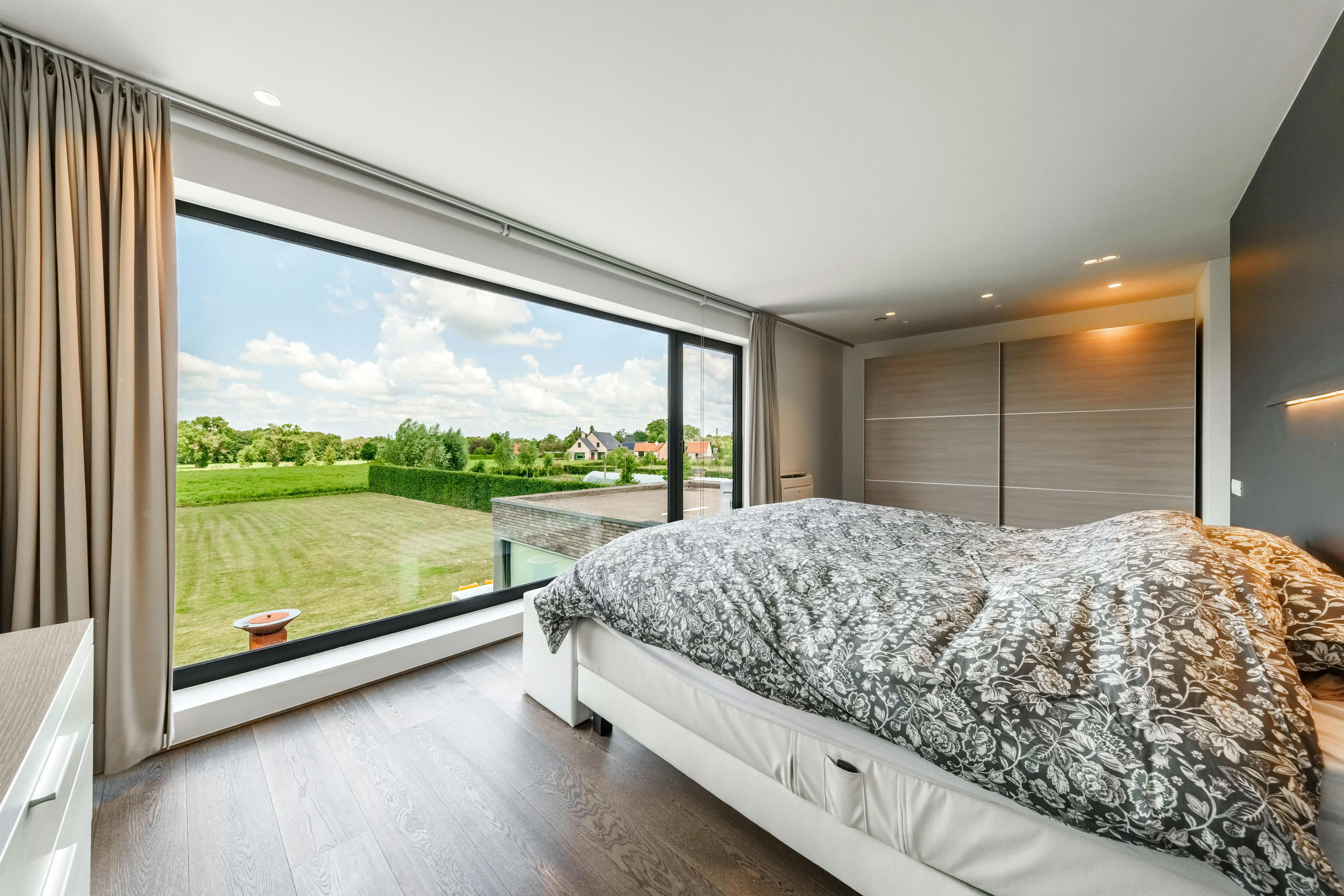 Unieke architecturale villa in Oostrozebeke foto 7