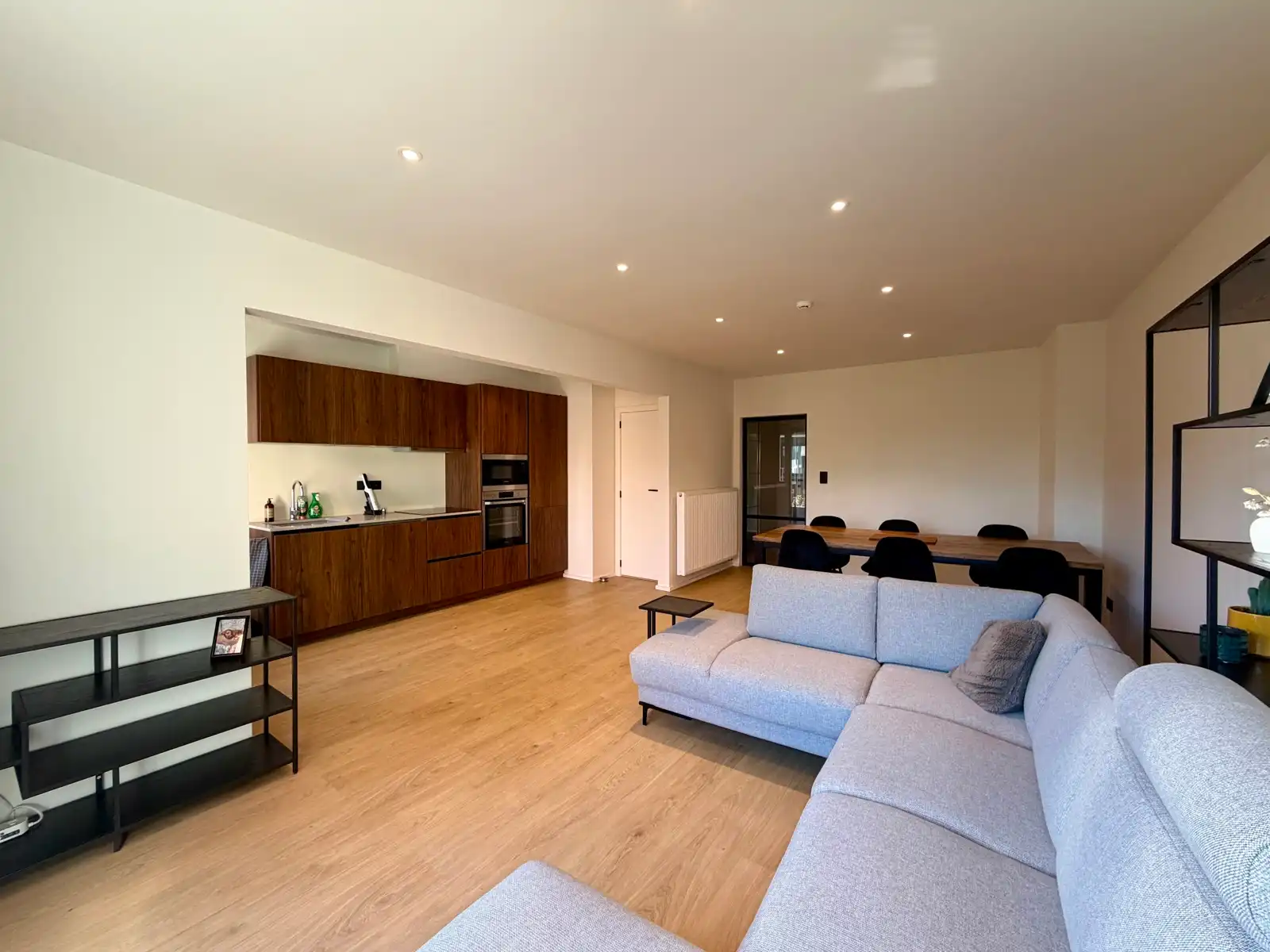 Luxueus gemeubeld appartement in hartje Leuven! foto 5