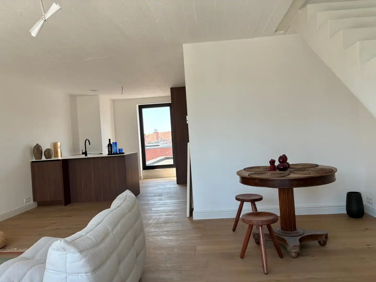 Trendy duplex dakappartement aan 6% BTW centrum Lier met zuid-gericht terras! foto 5
