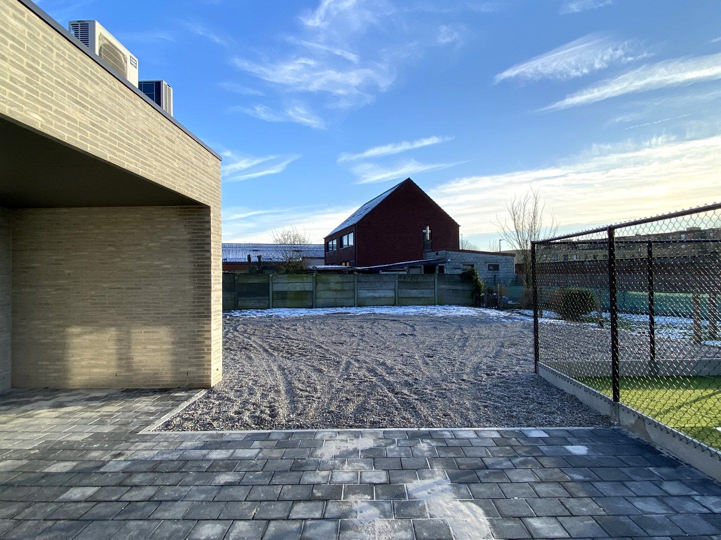 INSTAPKLAAR DUPLEX APPARTEMENT MET 3 SLPKS | TERRAS EN STAANPLAATS foto 14