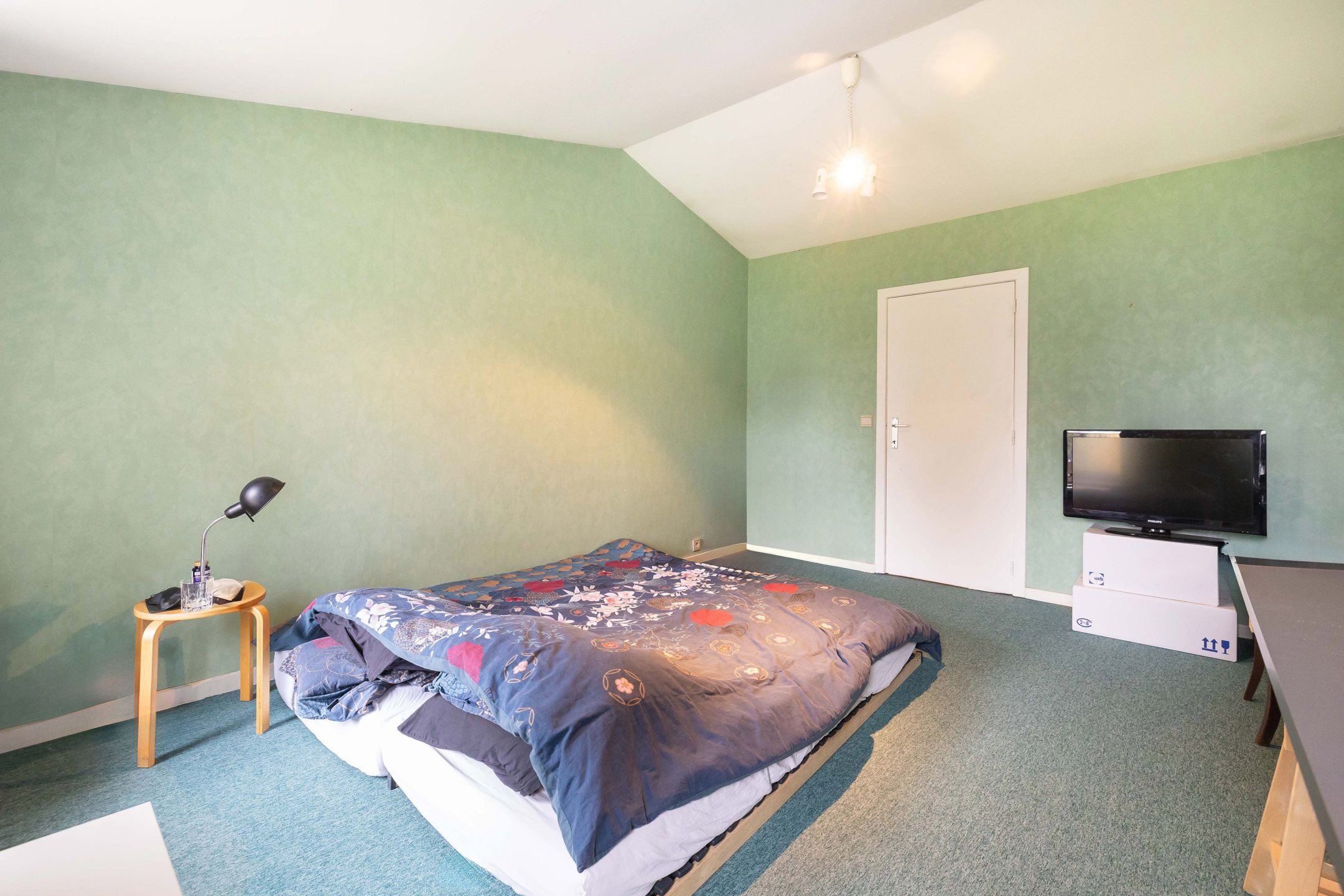 Te renoveren villa met groot potentieel foto 16