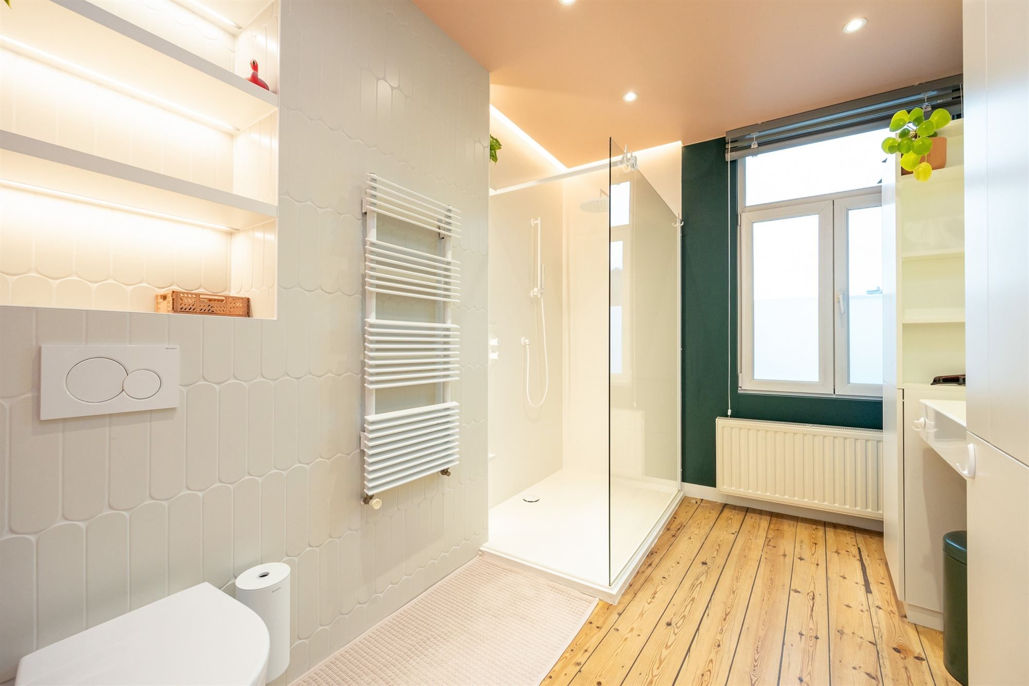 Instapklare gezinswoning met drie slaapkamers en tuin foto 13