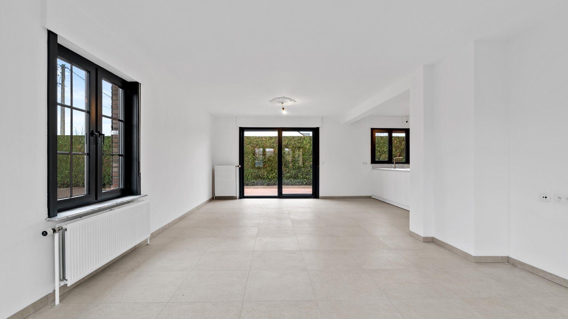 Ruime instapklare woning met 4 slaapkamers foto 5