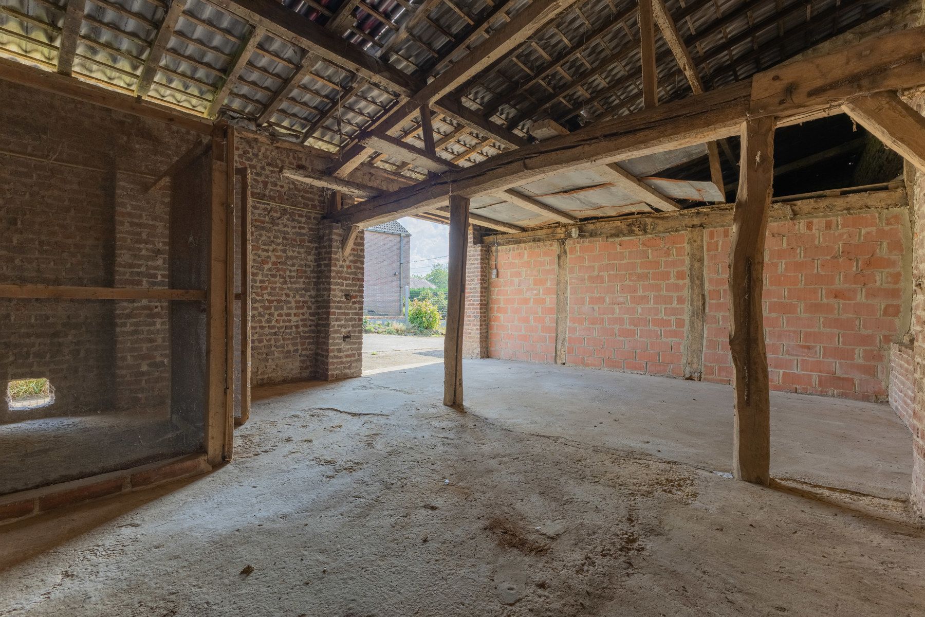 Te renoveren landelijke woning in Elingen foto 24