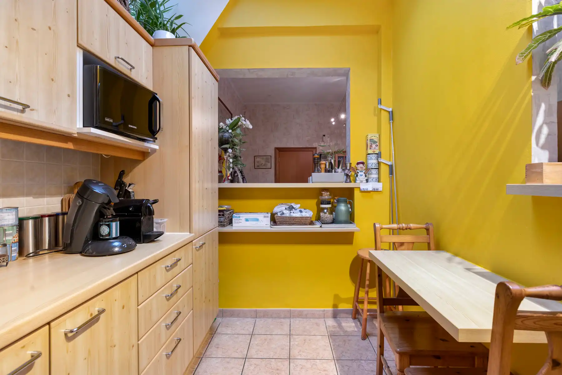 Ruime Stadswoning met garage op topligging foto 8