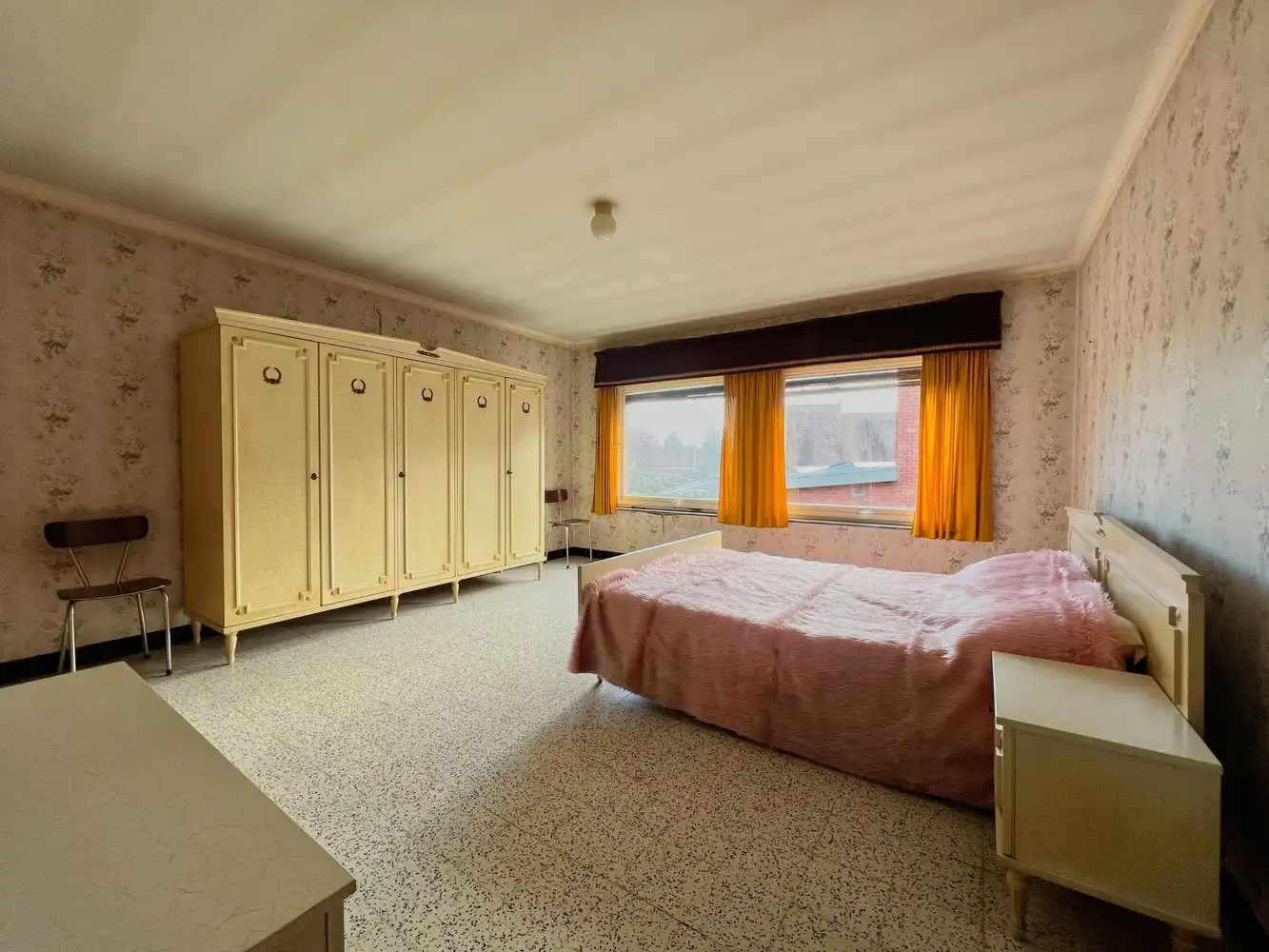 Heel ruime woning met polyvalente ruimte + tuin (791m²) foto 9