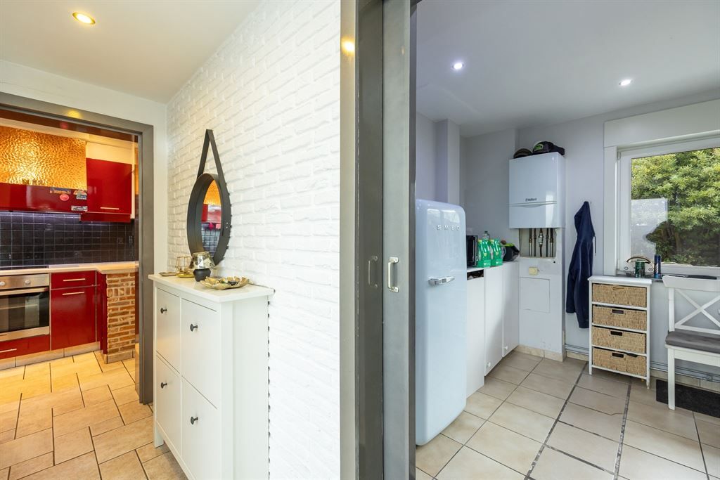 Woning met multifunctioneel magazijn foto 11