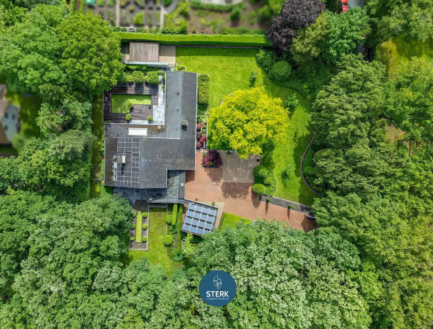 STIJLVOL WONEN IN ALLE RUST OP EEN UNIEKE LOCATIE IN VILLAWIJK "GOUDKUST" !  foto 3