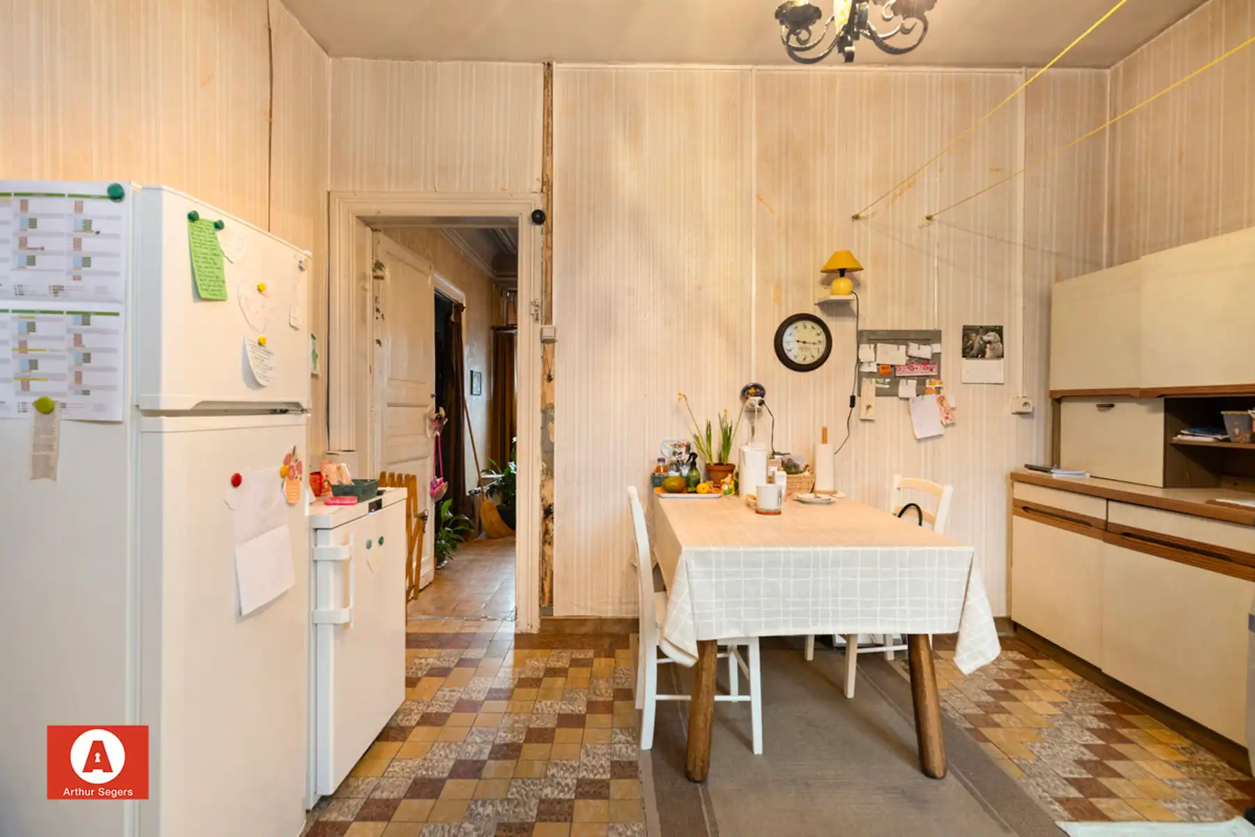 Te renoveren woning op centrale ligging in Lebbeke foto 6