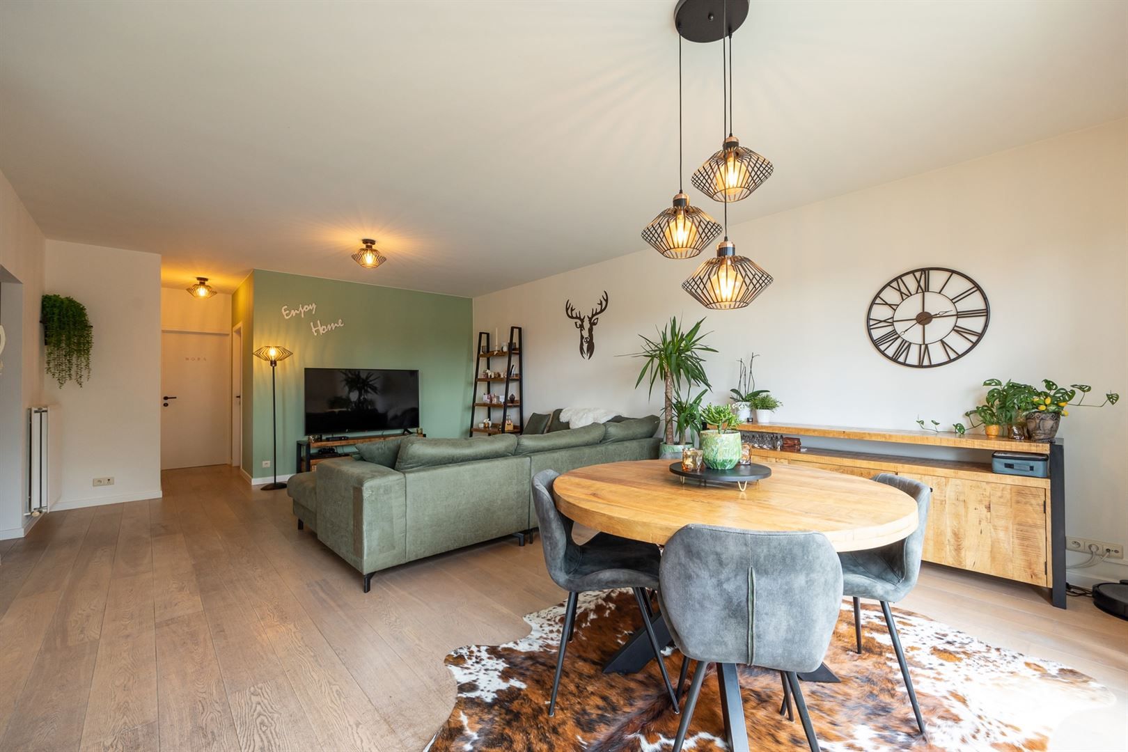 Appartement met twee slaapkamers met overdekte autostaanplaats foto 5