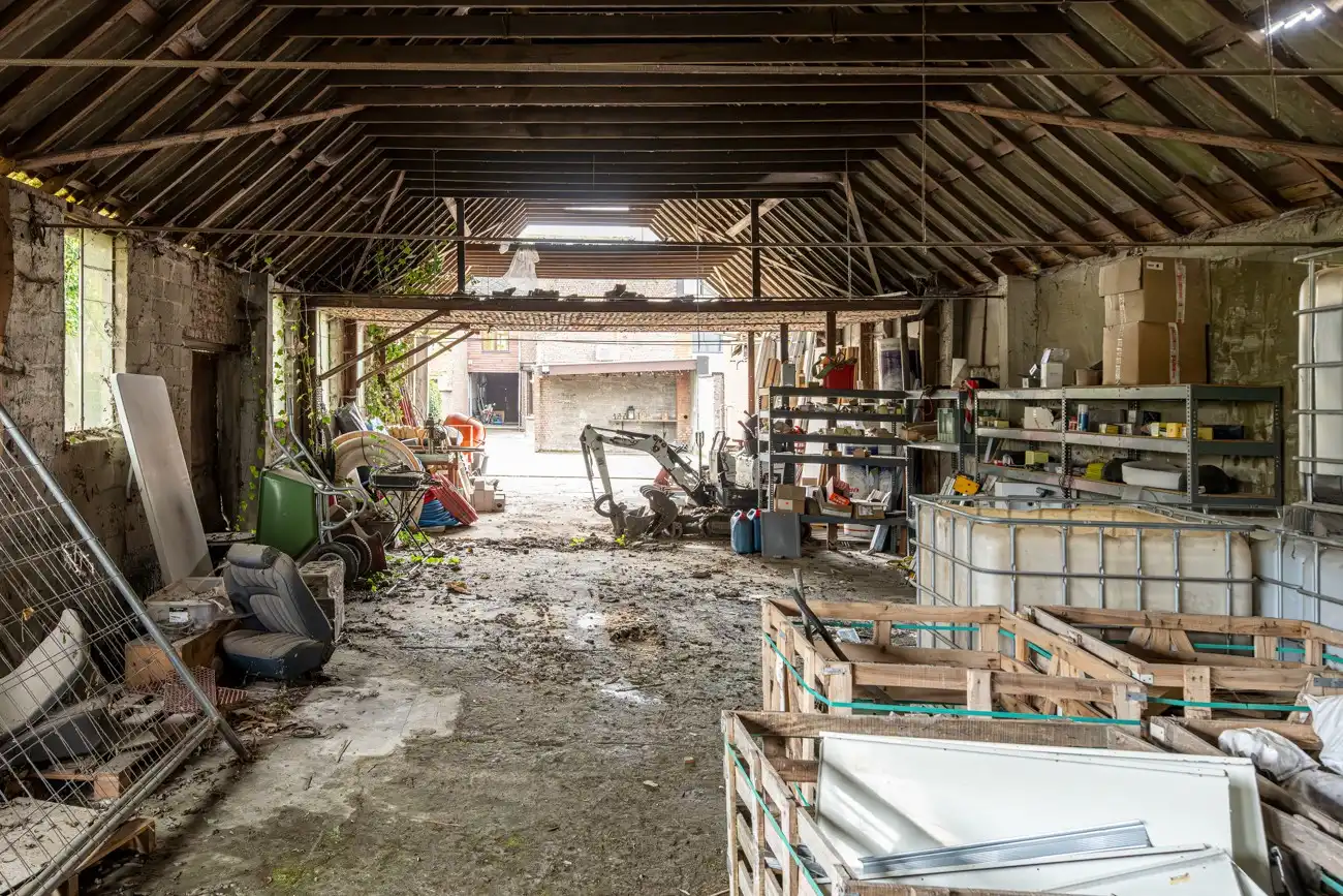 Karaktervolle interbellumwoning met loods foto 30