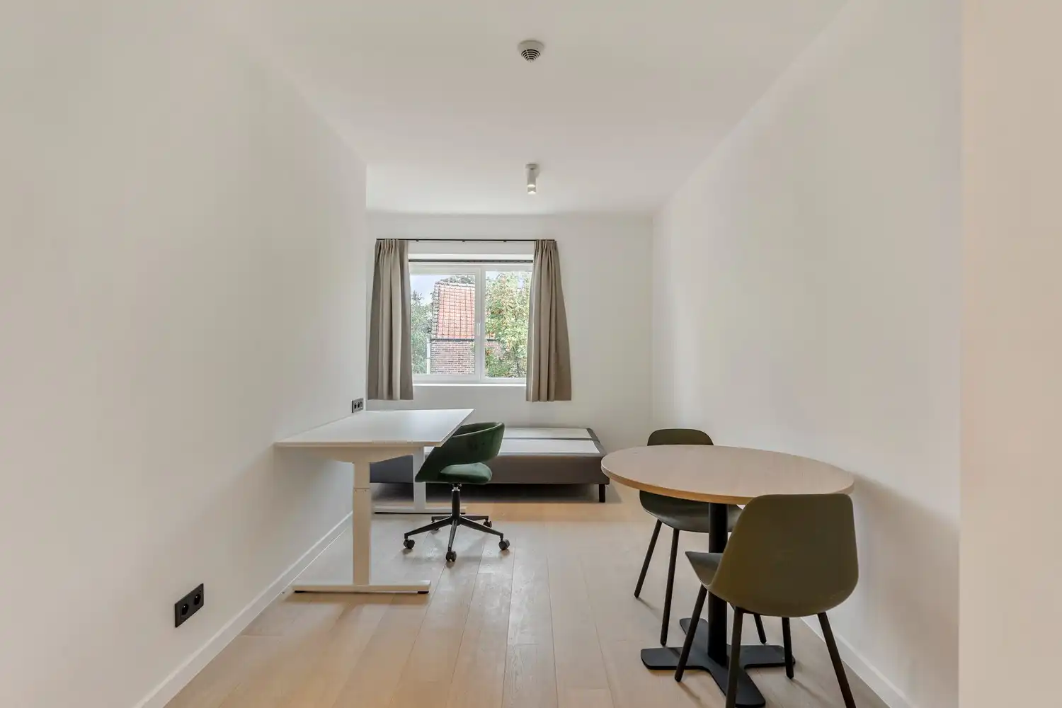 Bent u nog op zoek naar een mooie studio voor het academiejaar '26-'27? Nieuwe studio's, onmiddellijk beschikbaar voor eigen gebruik of verhuur! foto 4