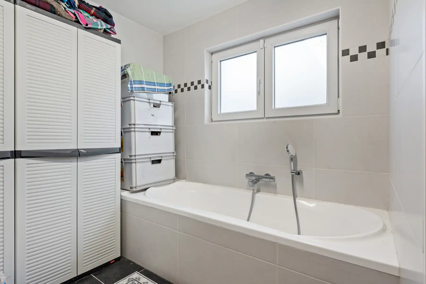 Instapklare woning gelegen in een doodlopende straat foto 14