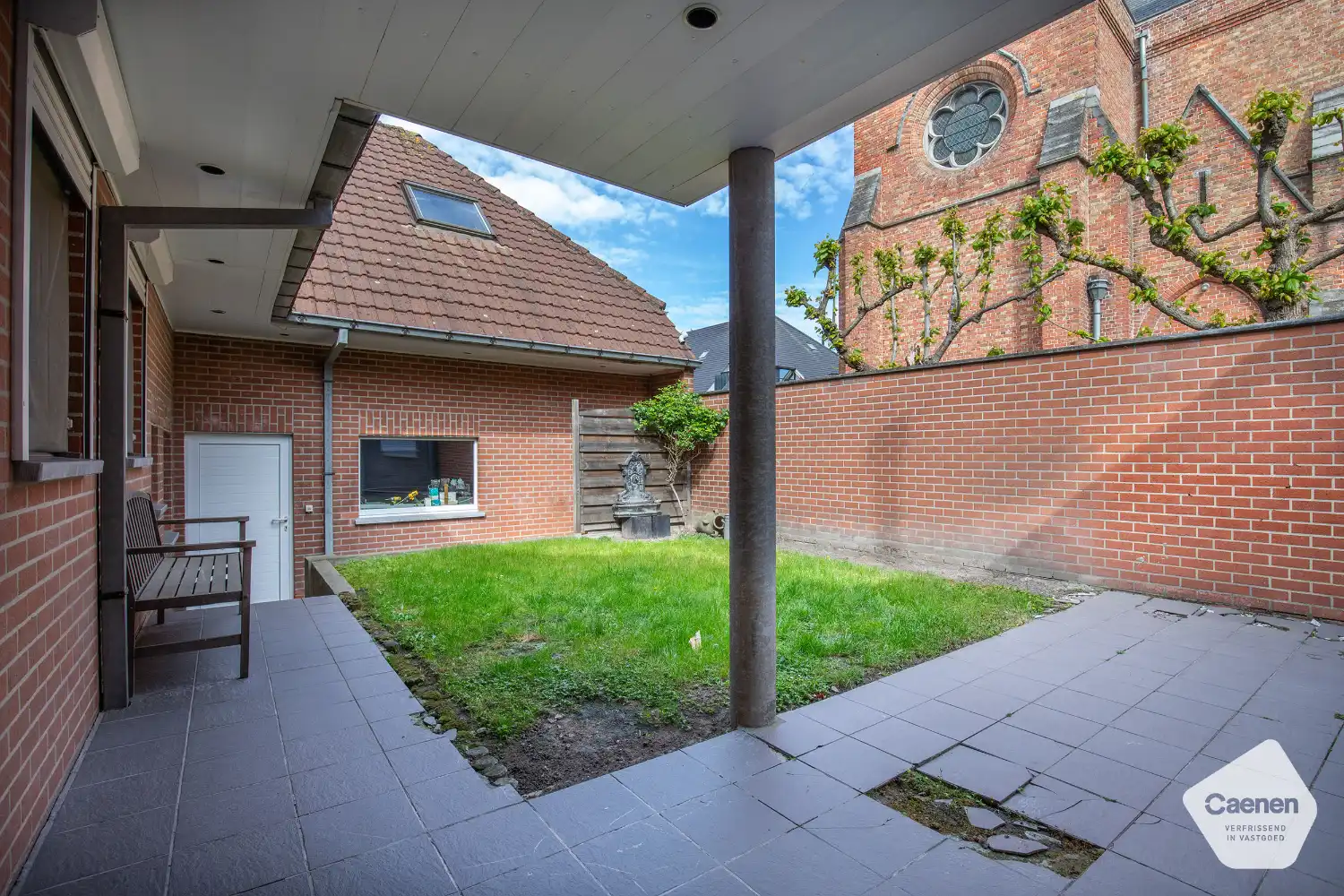 Veelzijdig handelspand met woonst en met tal van mogelijkheden momenteel ingericht als bakkerij foto 16