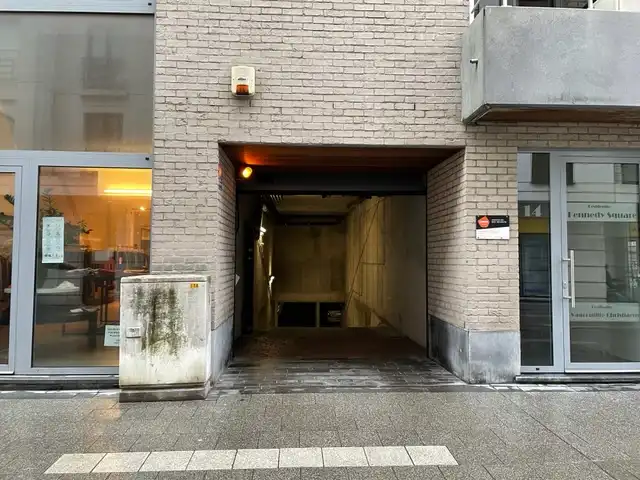 Garage te huur Steenstraat 14 - 8370 Blankenberge