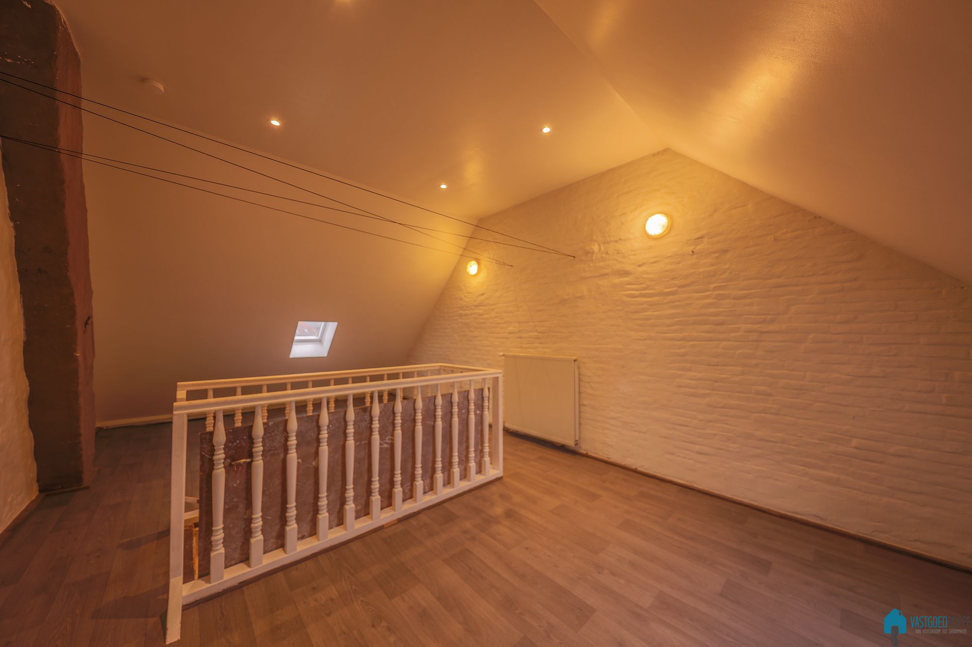 Ruime instapklare woning met terras foto 14