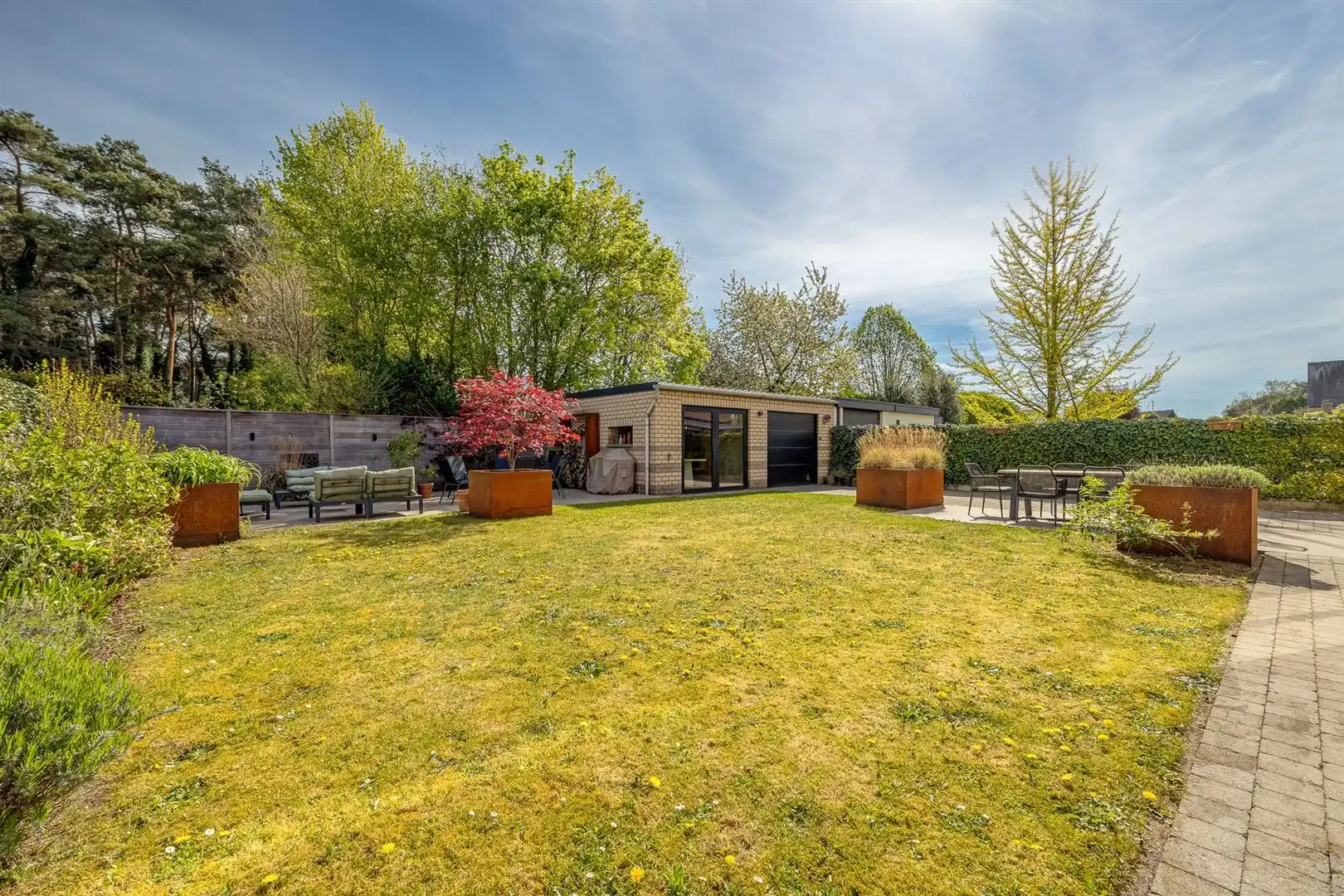     Stijlvol wonen met veel ruimte en licht op toplocatie foto 24