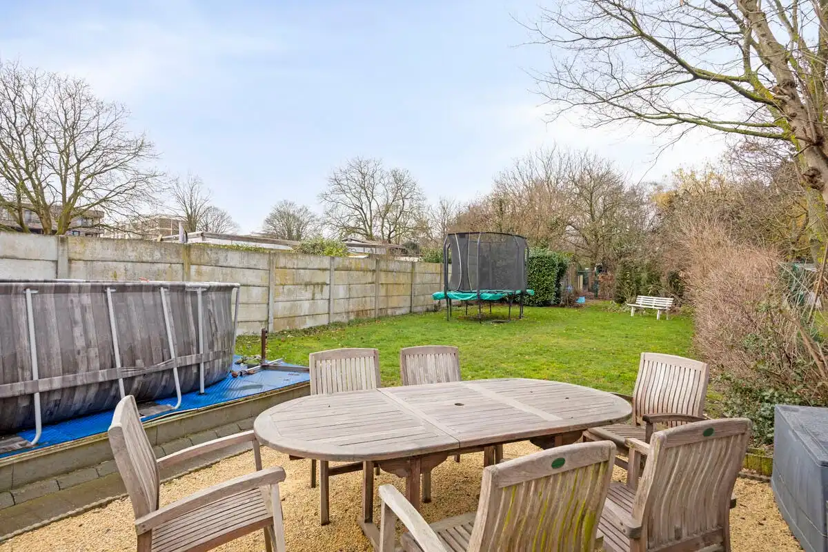 Modern halfopen huis te koop in Tongeren foto 31