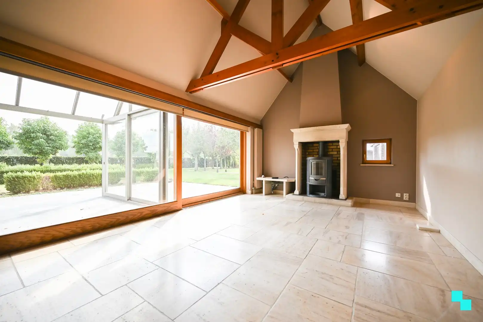 Landelijk gelegen open bebouwing op grens Lendelede, Izegem en Sint-Eloois-Winkel foto 12