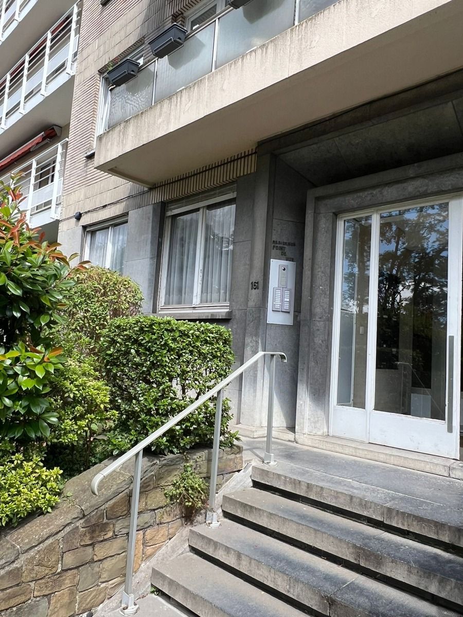 Te renoveren gelijkvloers appartement met 2 slaapkamers foto 15