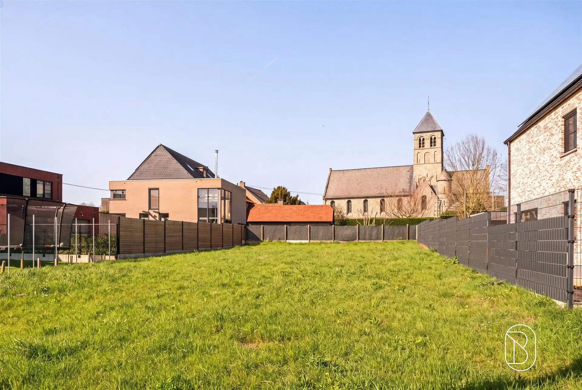 Prachtig gelegen bouwgrond voor alleenstaande woning foto 2