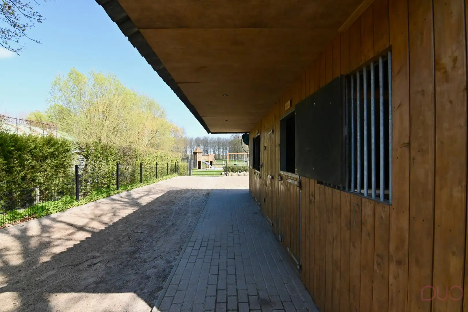 Gerenoveerd halfopen bebouwing op een prachtig perceel van 1h39a60ca inclusief weilanden foto 47