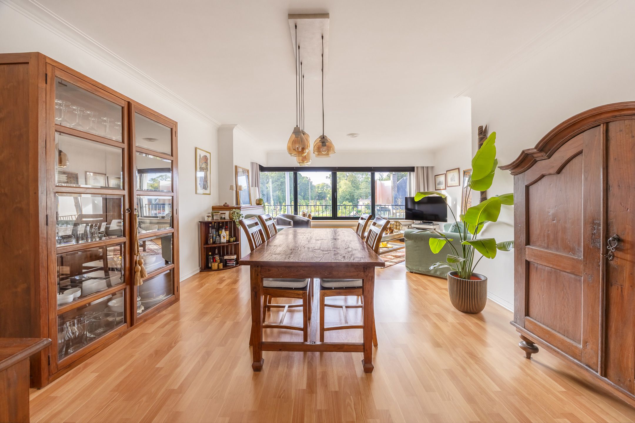 Lichtrijke hoekappartement in het centrum van Wijnegem foto 9