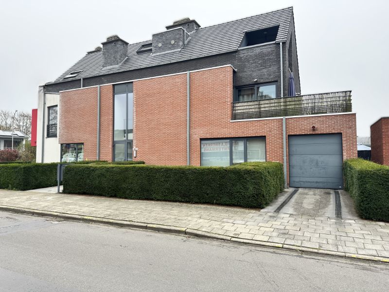 Instapklaar appartement (+-130m²) met ruim terras én autostaanplaats centrum Geel! foto 30