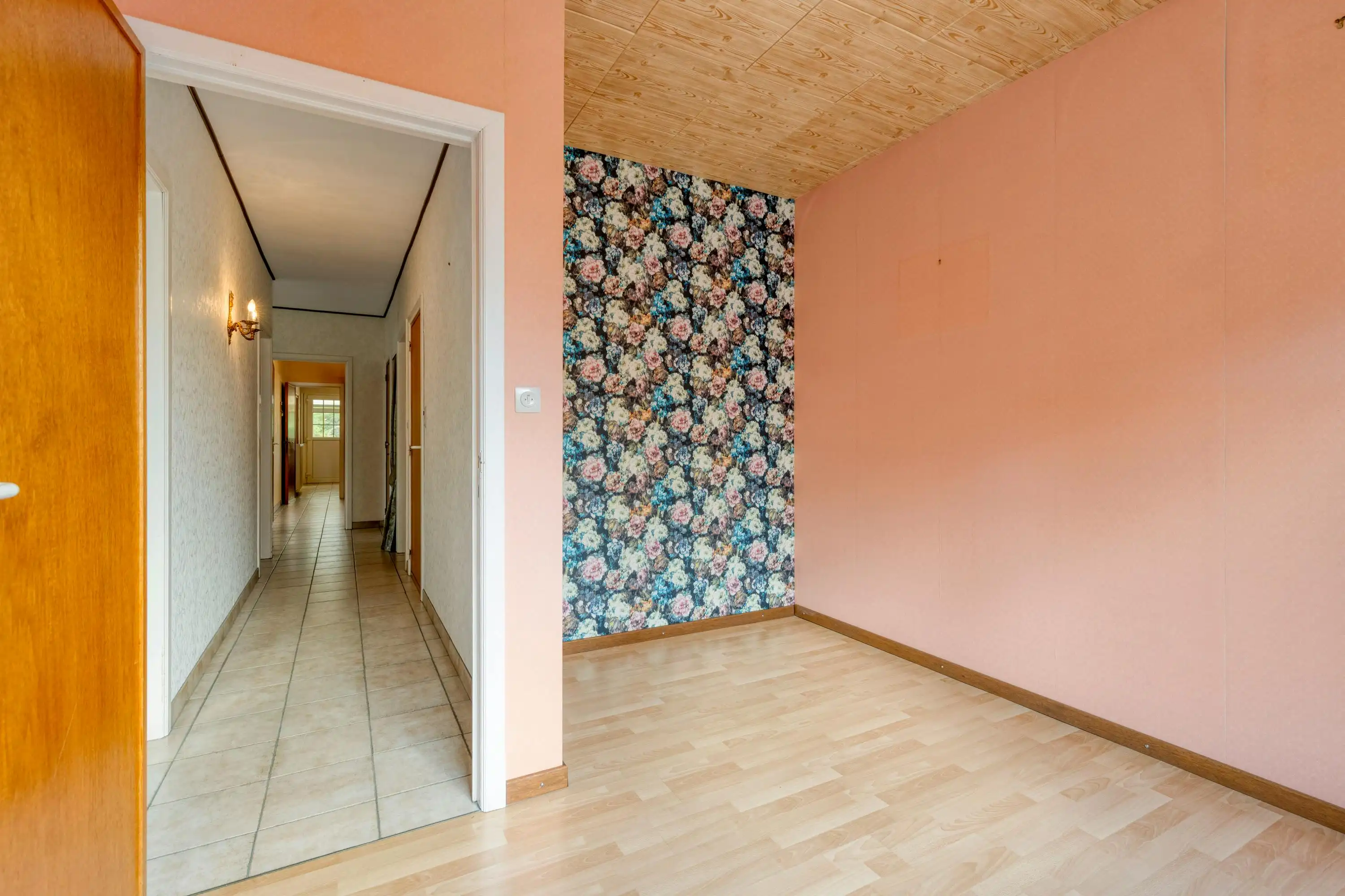 Gelijkvloerse villa met ruime tuin op een perceel van 2113m² foto 14