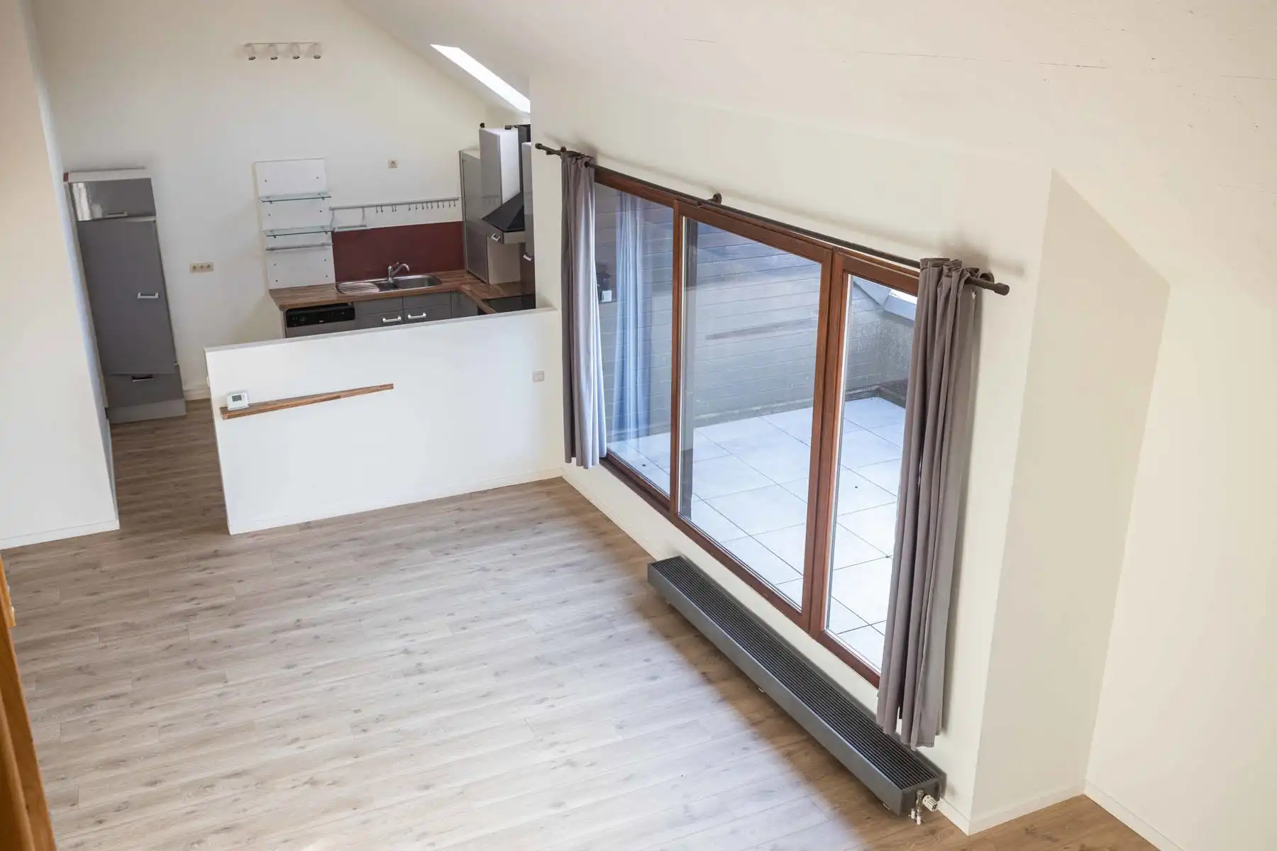 Te koop: ruim dakappartement met terras en private parking foto 22